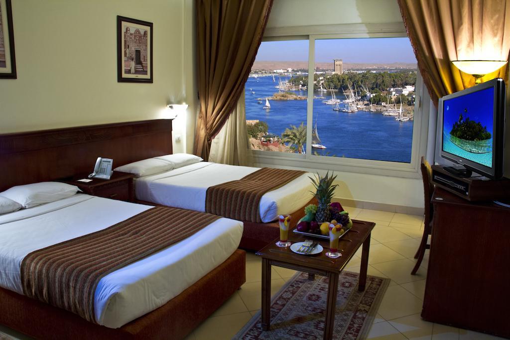 Tolip Aswan Hotel Zewnętrze zdjęcie
